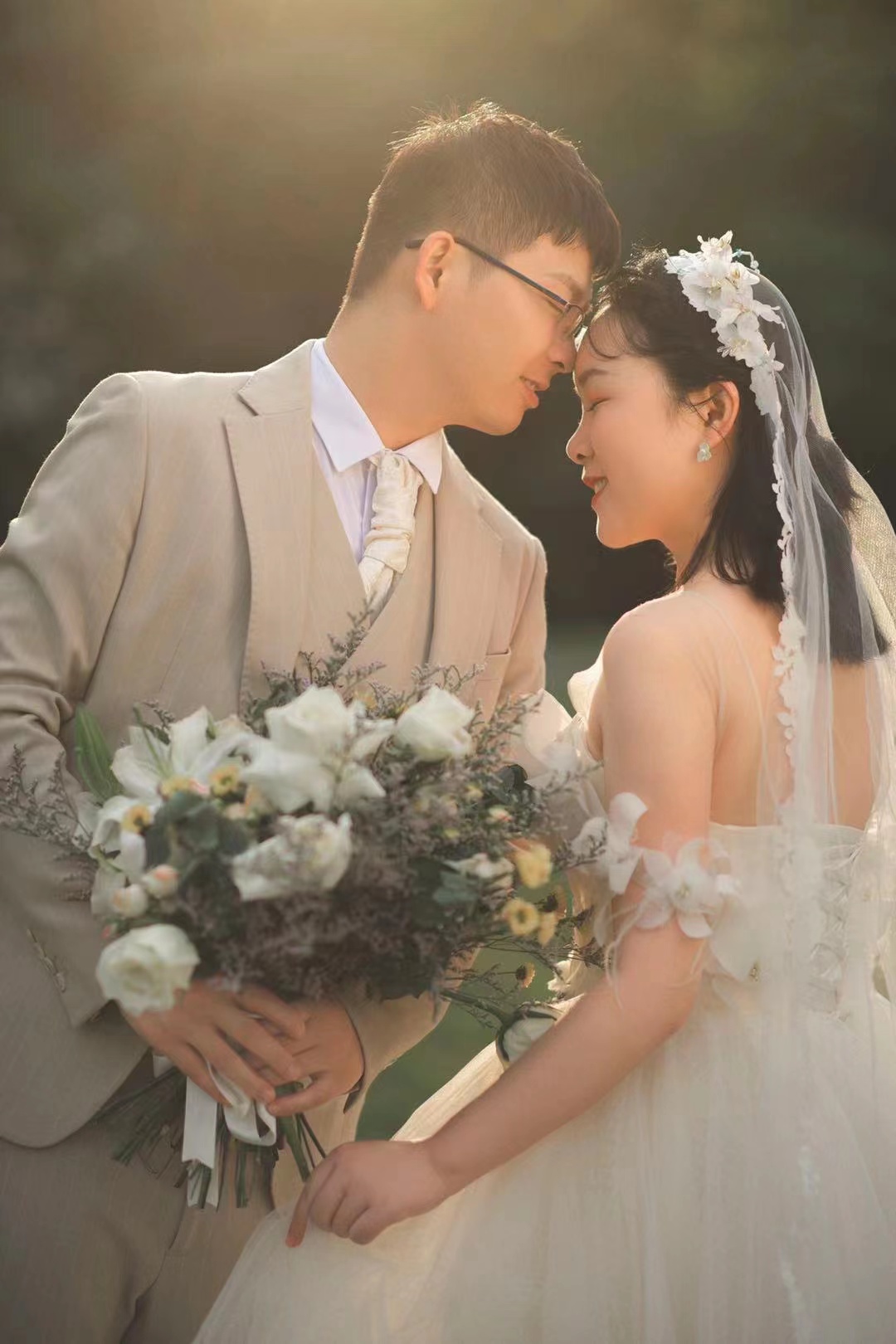 朱琪婚纱照.jpg