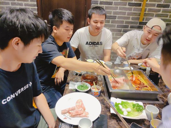 市场部.jpg